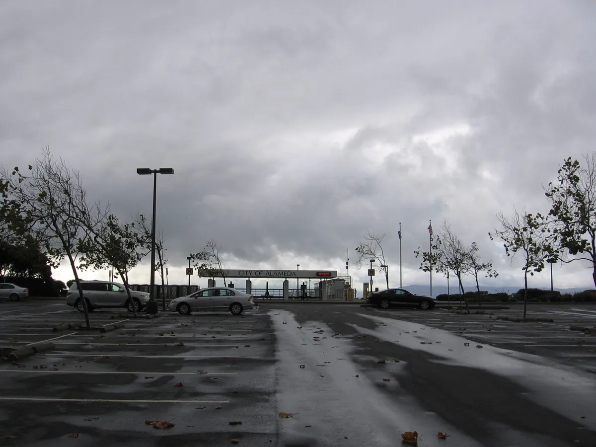 Alameda Harbor Bay Terminal 3450 01, California