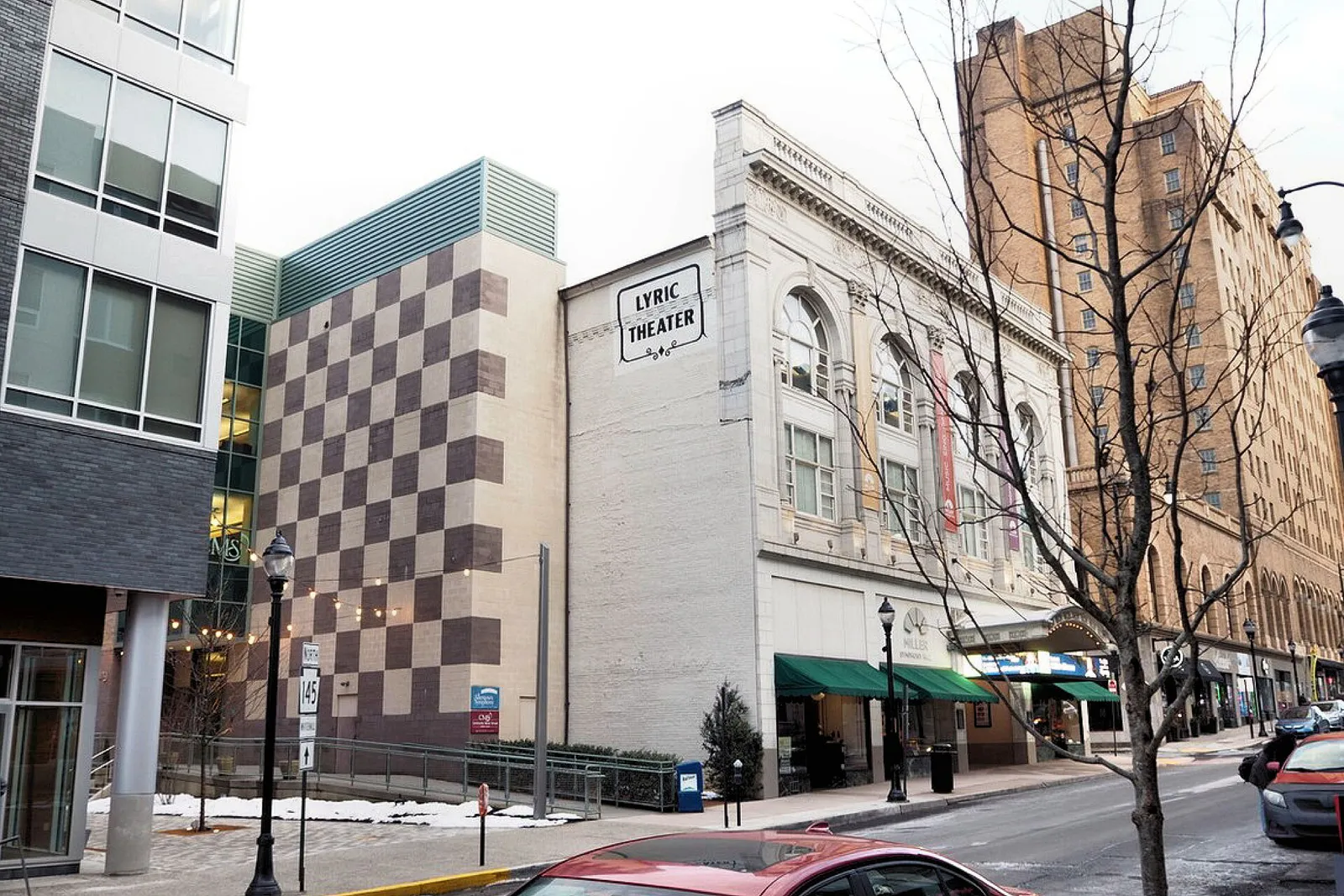 2019 - East Side North Sixth Street - 13 Feb - Allentown PA, Pennsylvania