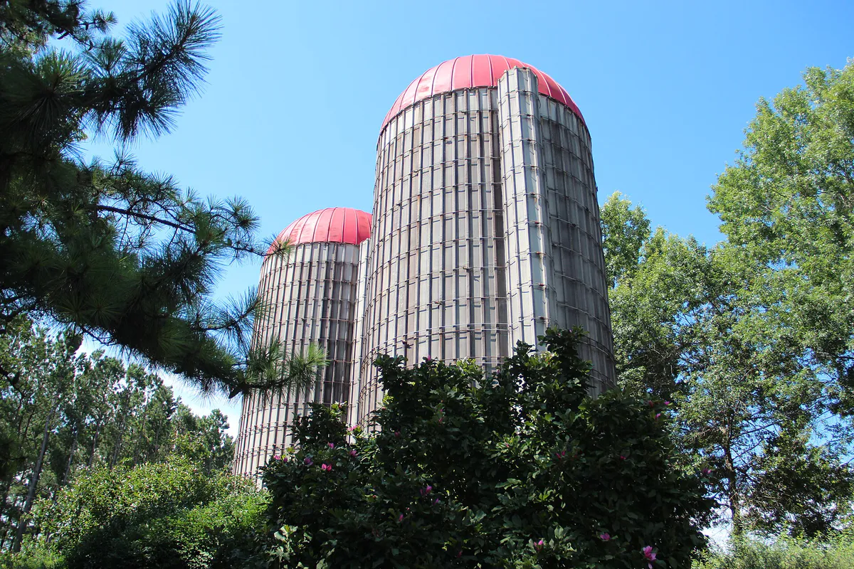 Silos Park, Alpharetta, Georgia June 2017