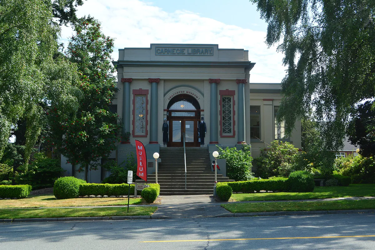 Anacortes Public Library (now museum) 04, Washington