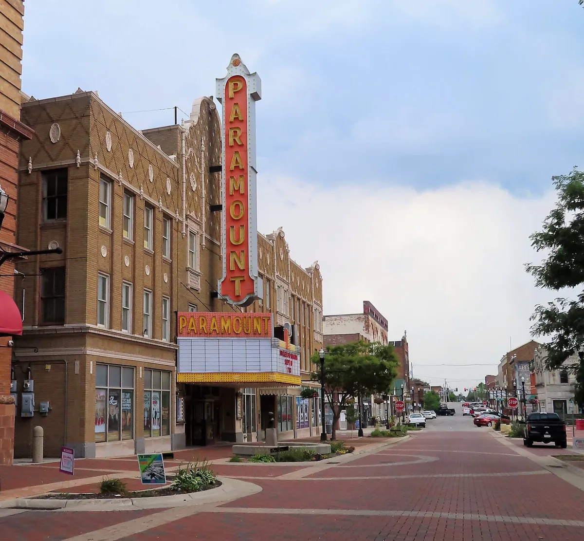 Paramount Theatre in Anderson, Indiana, from the north (2021)