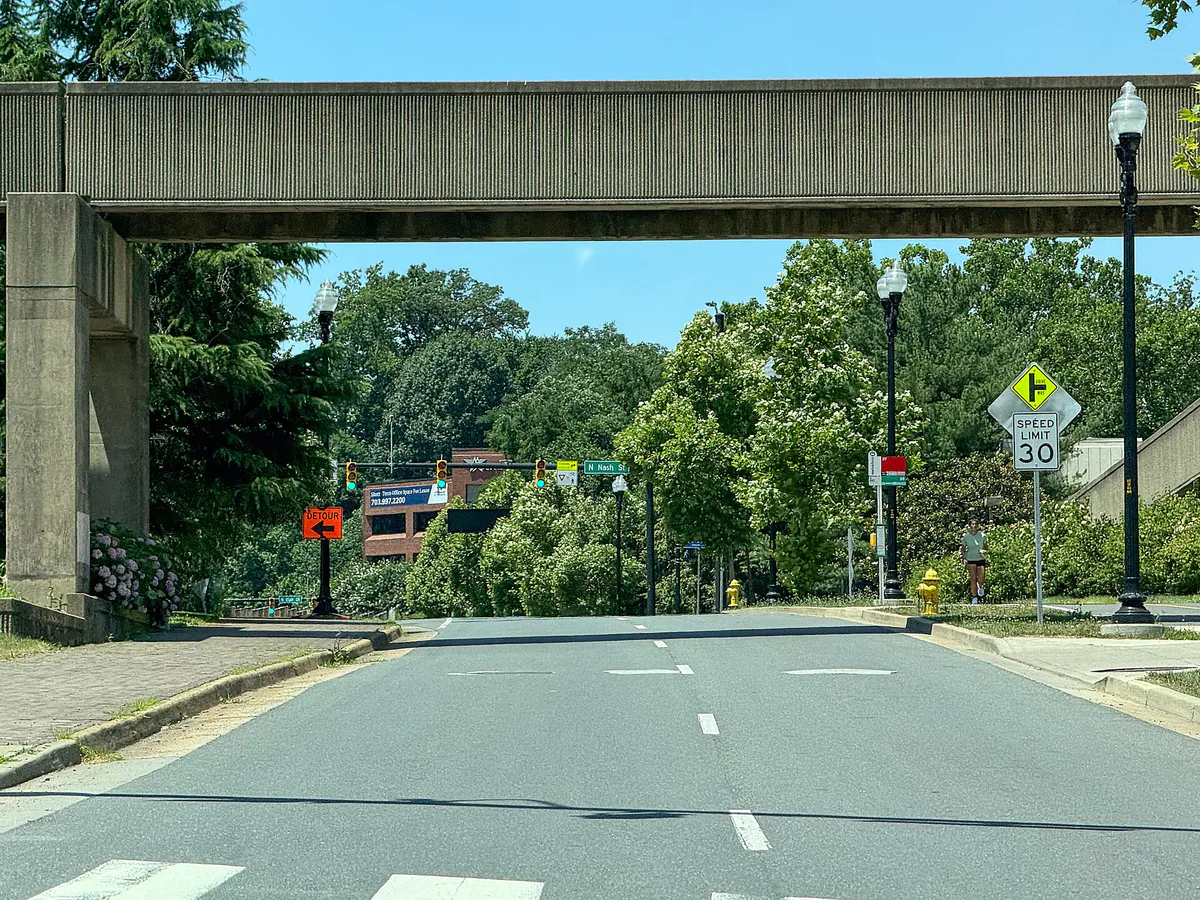 Langston Boulevard at Gateway Park - Arlington - Virginia (53926337618)