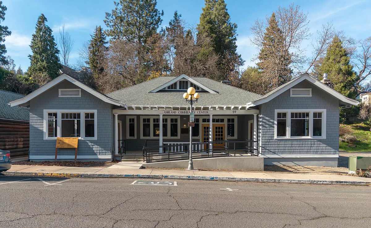 Ashland Community Center, Oregon