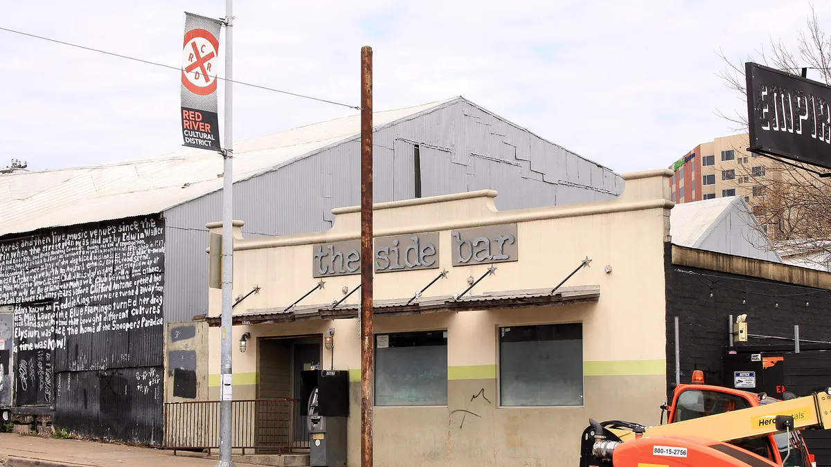 Red River Cultural District Austin The Side Bar, Texas