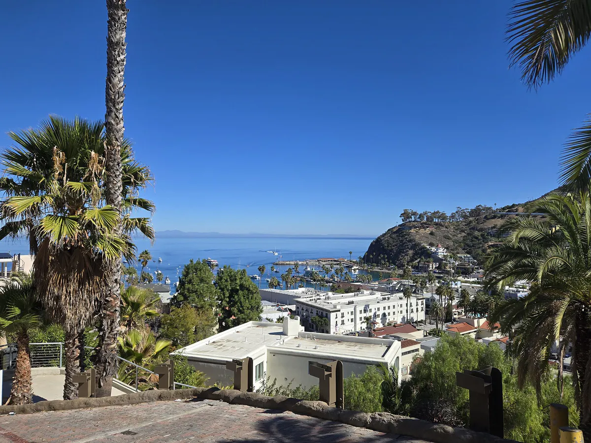City of Avalon and Avalon Harbor, Santa Catalina Island (California)