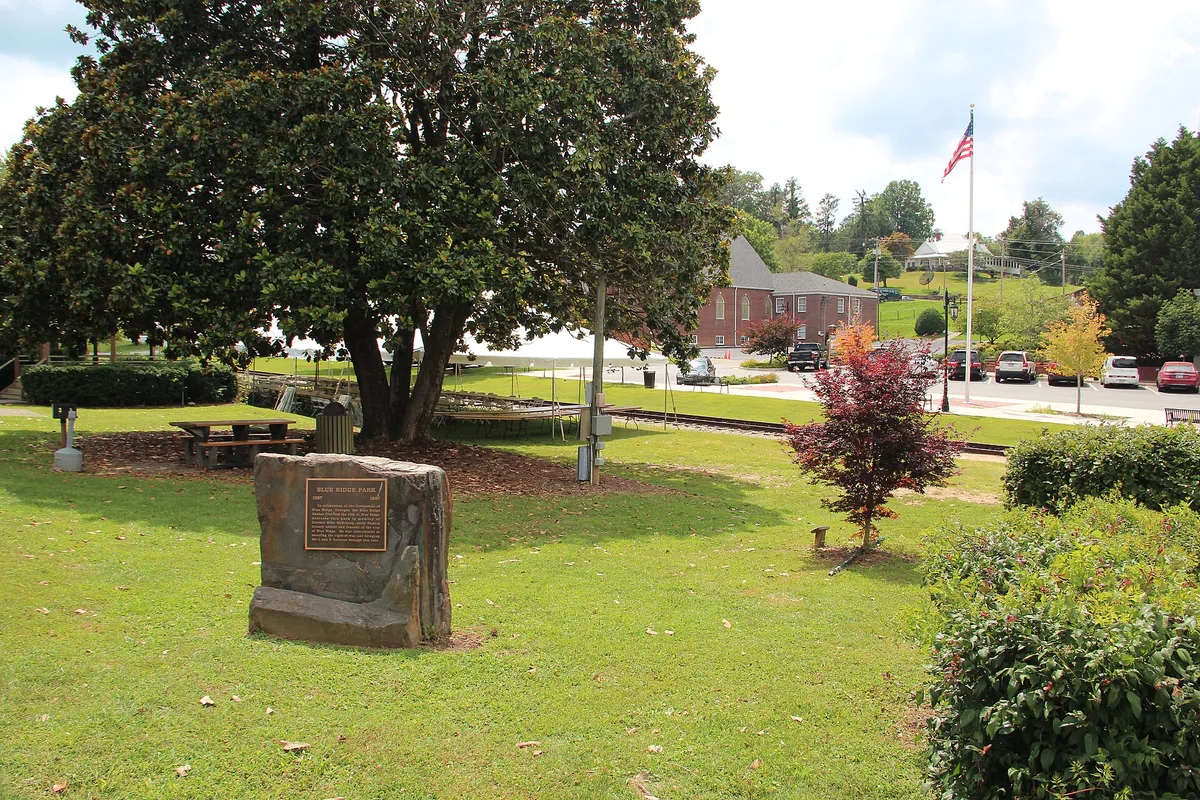 Blue Ridge park - panoramio, Georgia