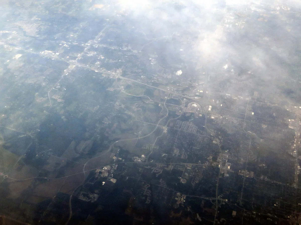 Blue Springs, Missouri (14496959934)