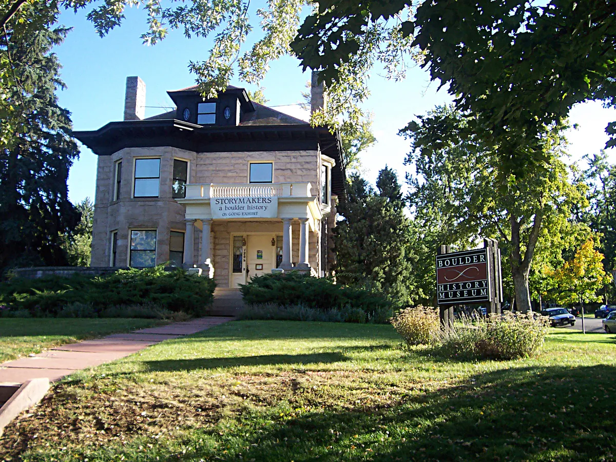 US - Colorado - Boulder -2005-10-16T223615