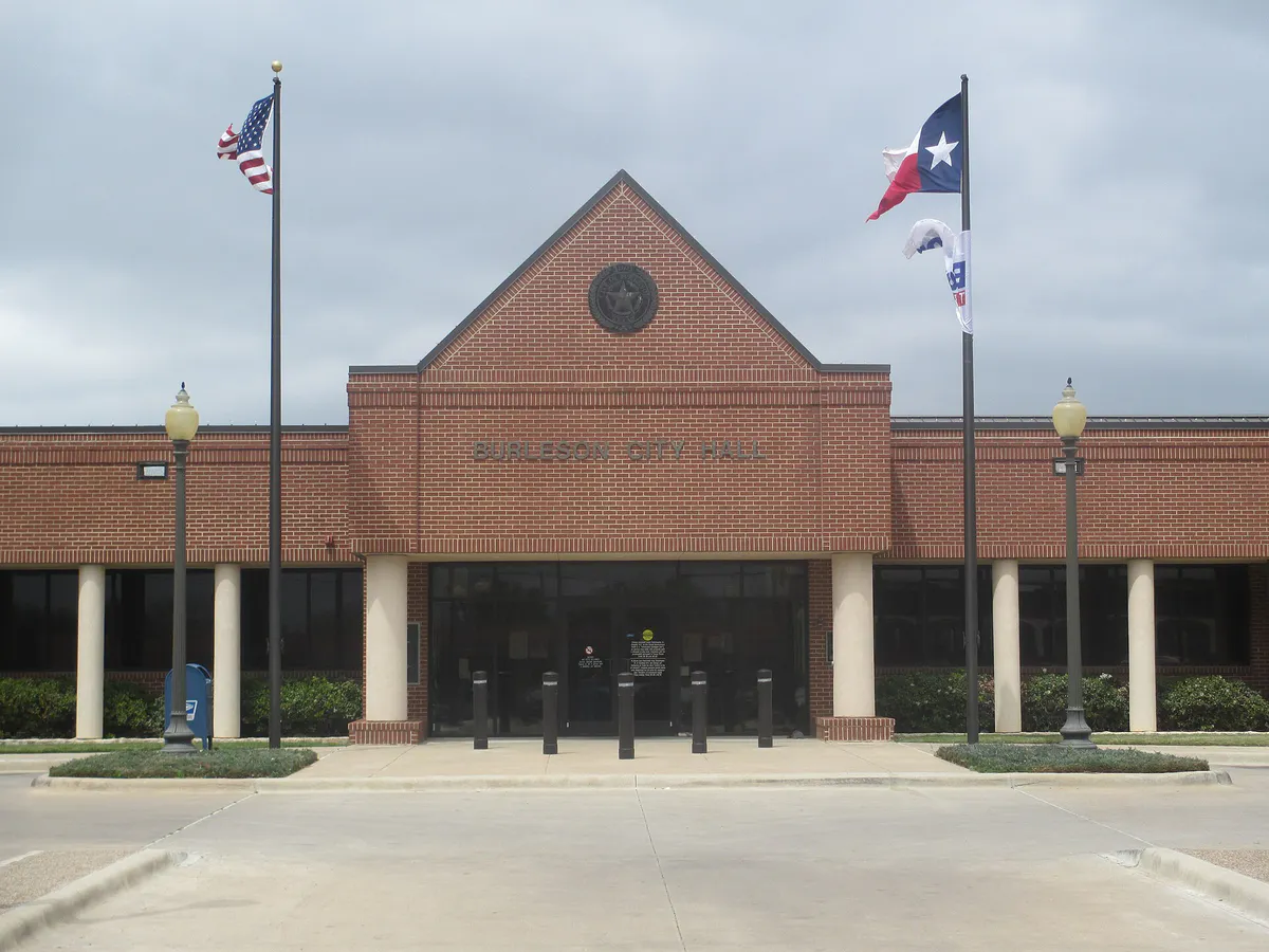 Burleson, TX, City Hall IMG 7080, Texas