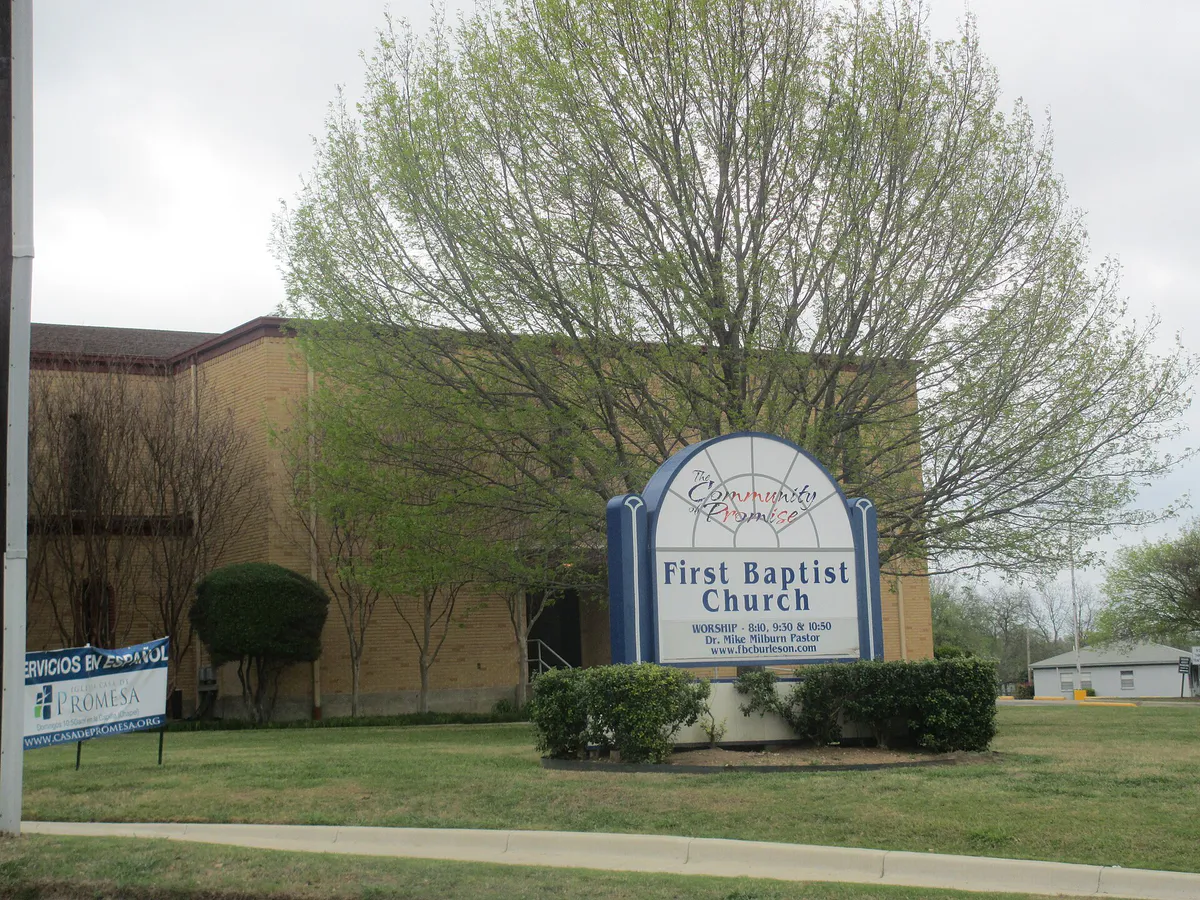 First Baptist Church, Burleson, TX IMG 7090, Texas