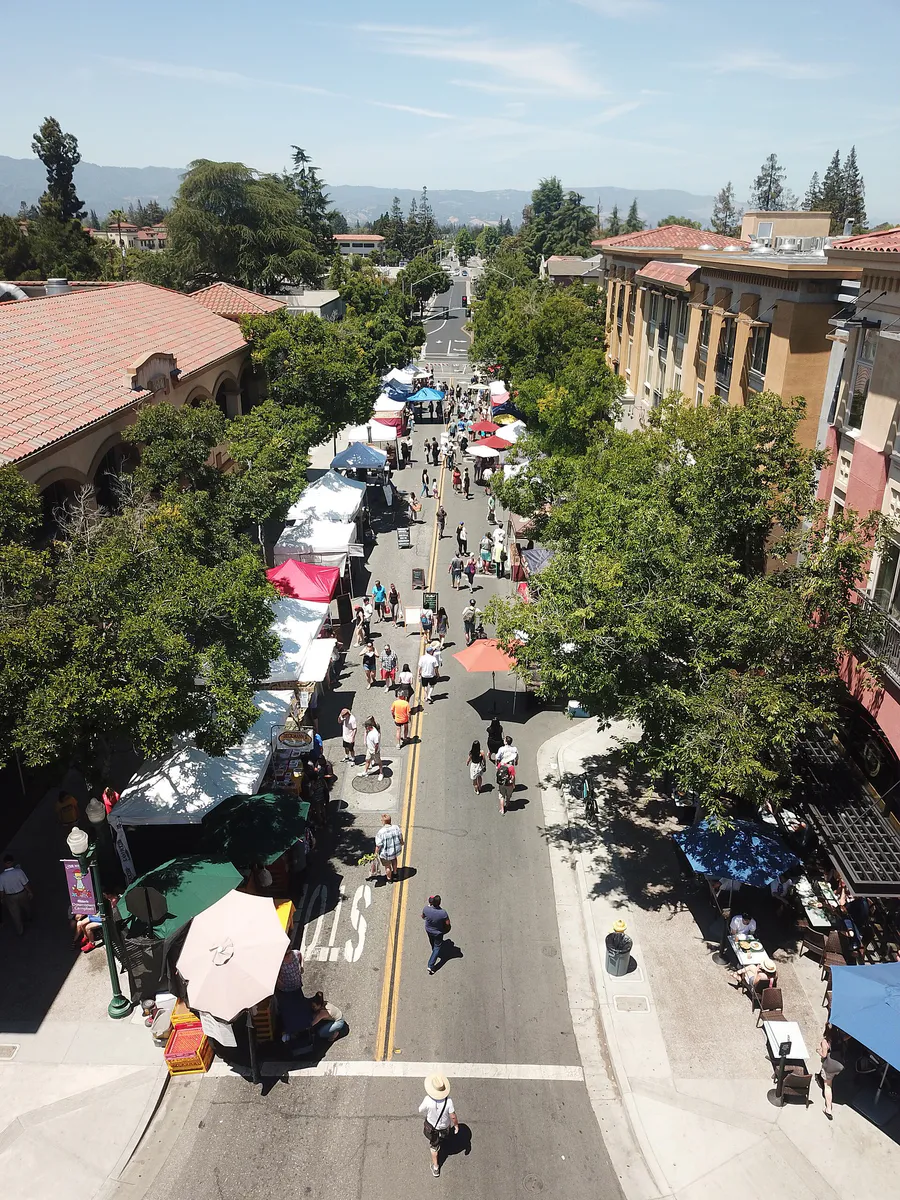 Aerial view of Campbell farmer's market, California