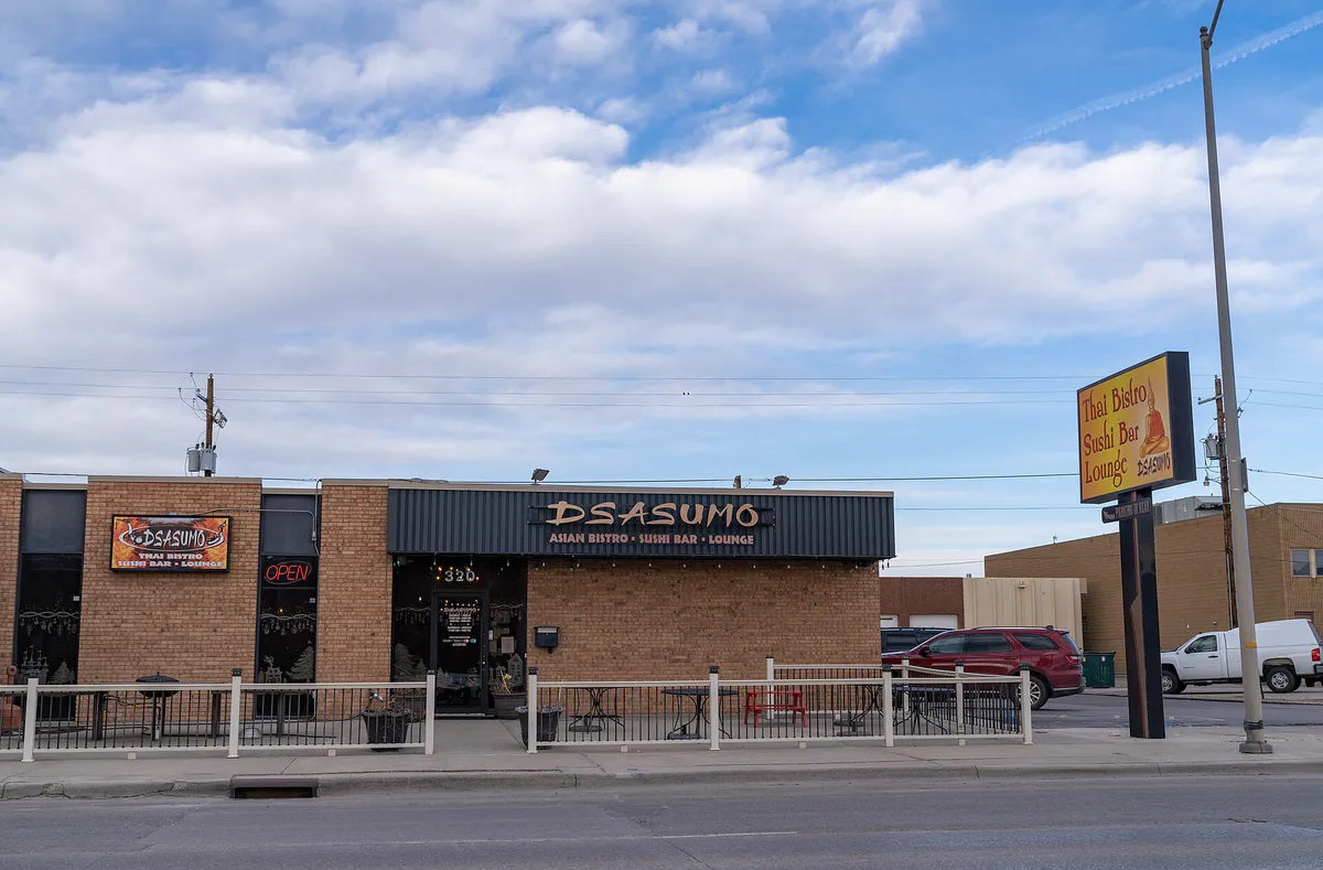 Dsasumo Thai and Sushi Restaurant - Casper - Wyoming (52845809297)