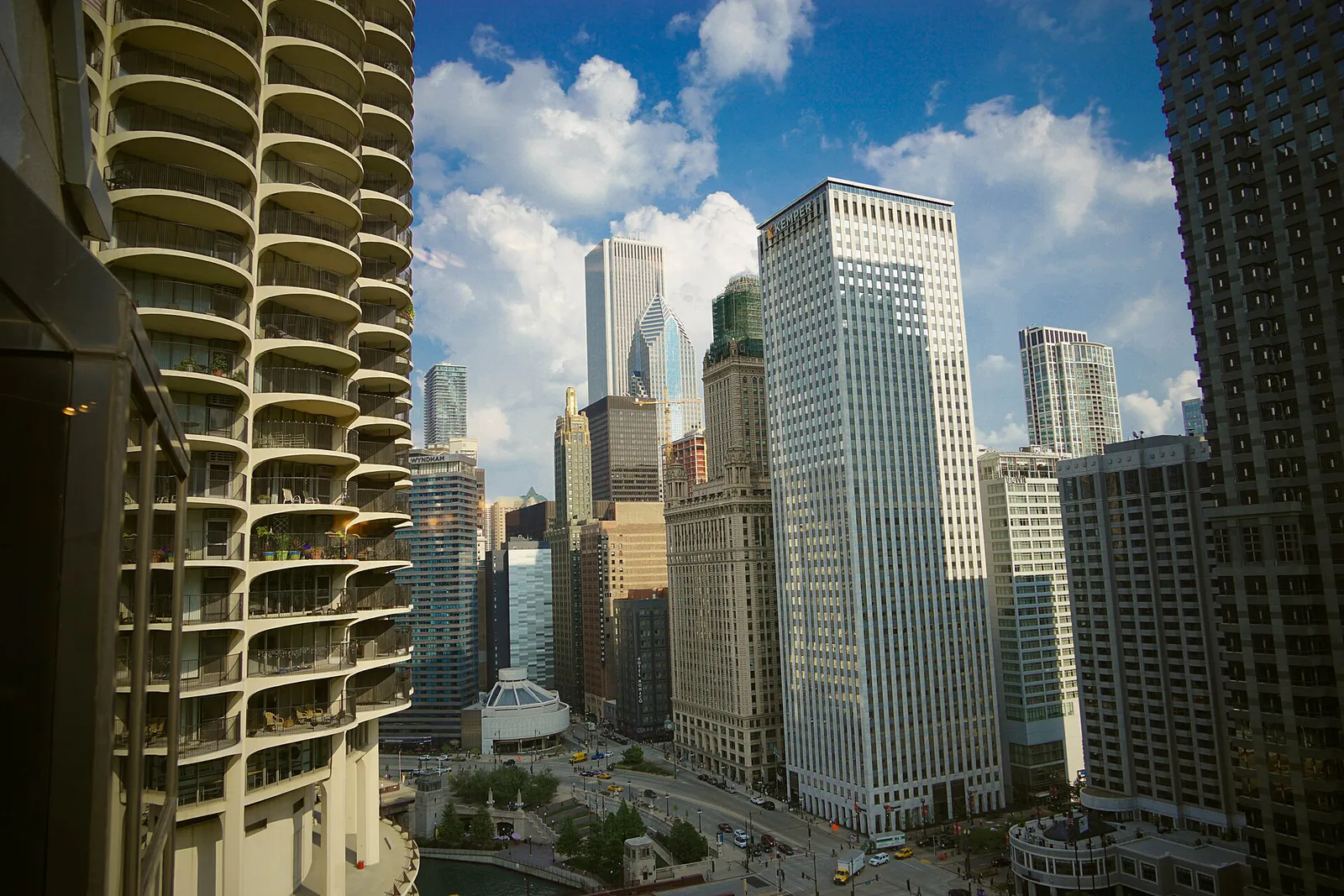 Chicago River & Marina City, Downtown Chicago, IL (20526493523), Illinois