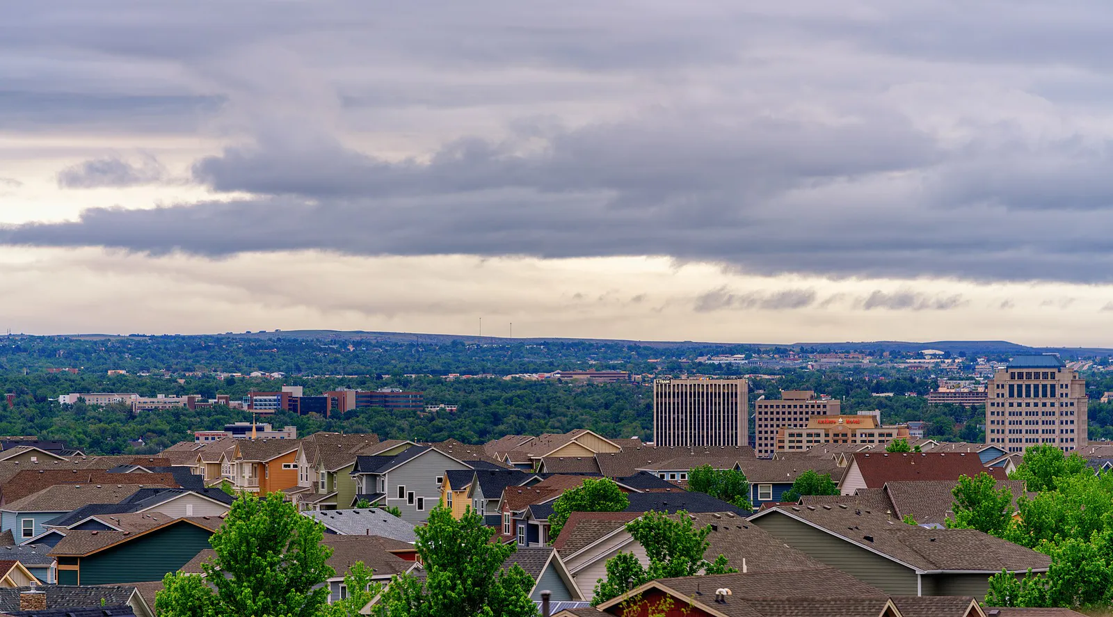 Colorado Springs Homes and Skyline (54557268120)