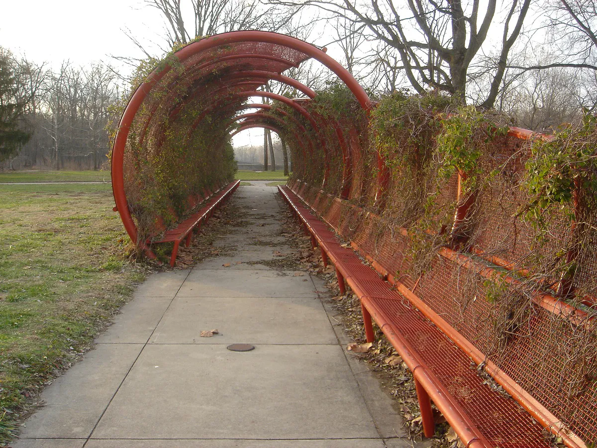 Park Bench Tube - panoramio in Columbus, Indiana