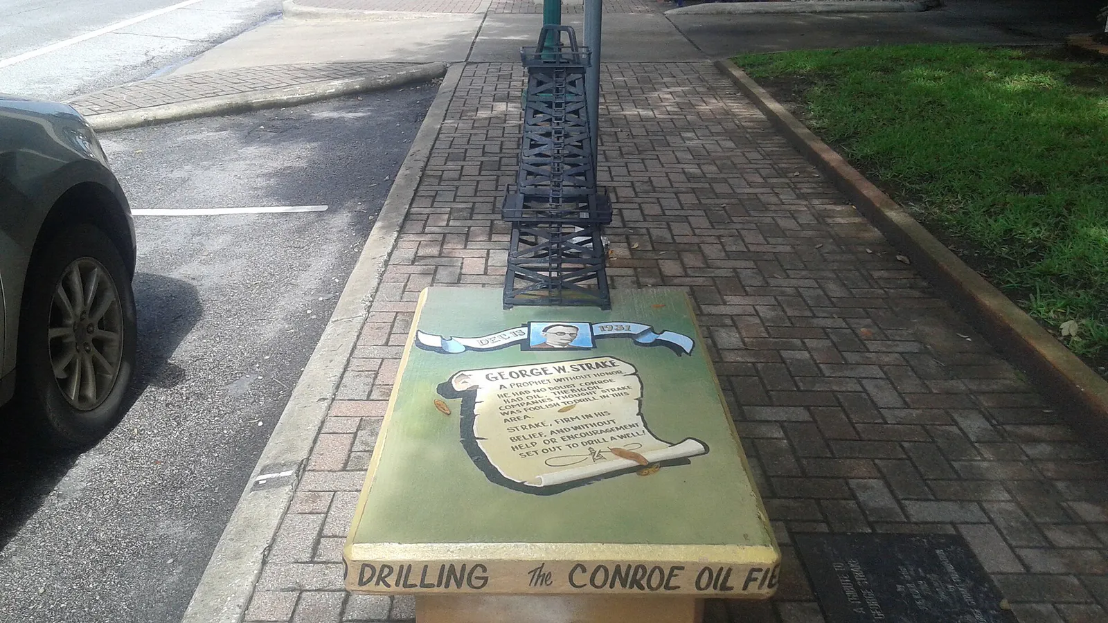 Conroe bench art Strake, Texas