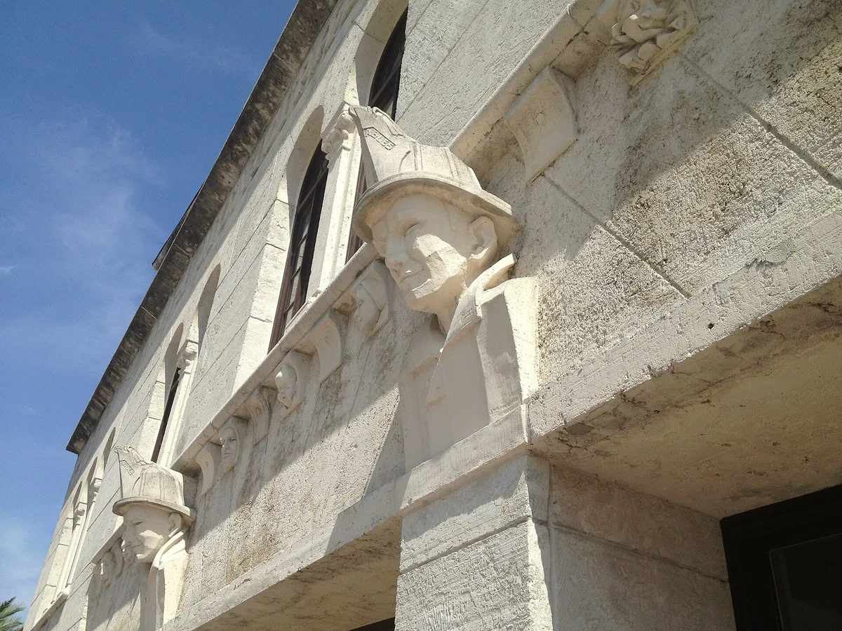 Old Coral Gables Fire Station (8508459850), Florida