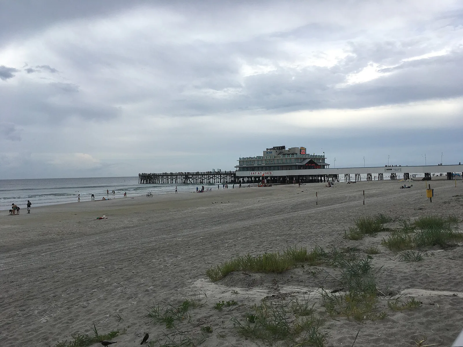 Daytona Beach Pier from north, Florida