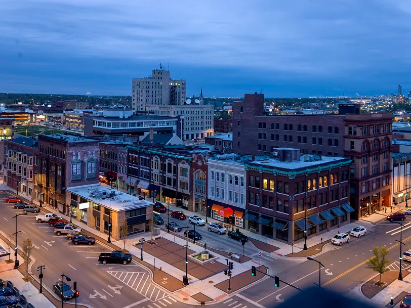 Downtown-MerchantRsz in Decatur, Illinois
