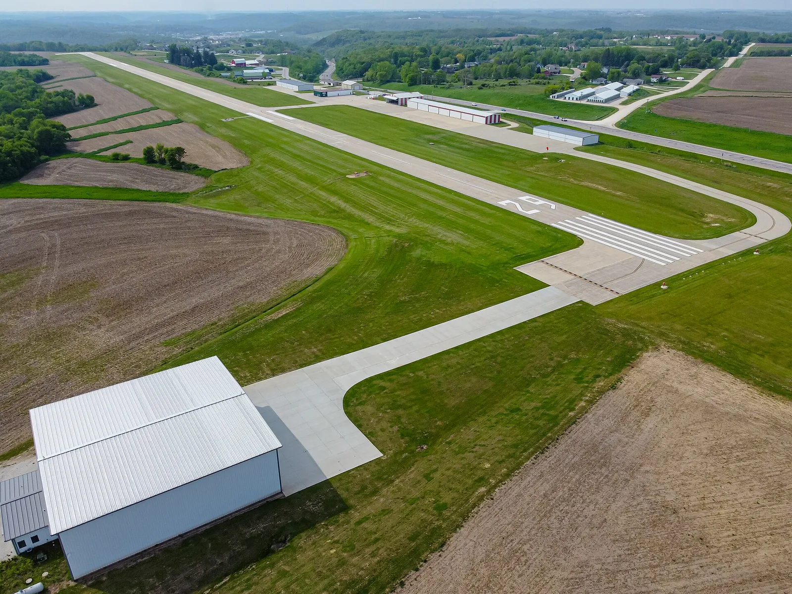 Decorah Municipal Airport, Iowa