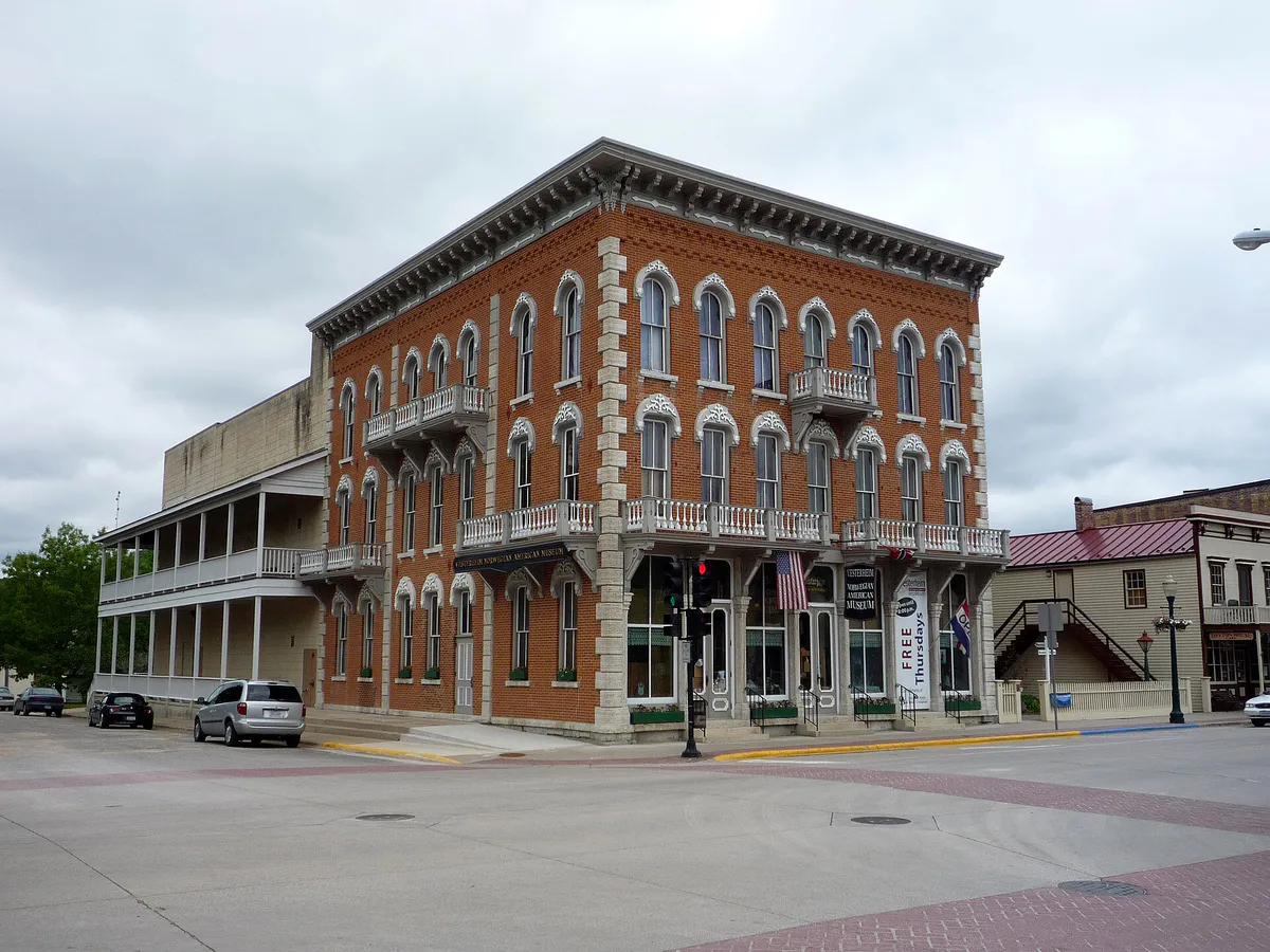 2009-0528-Decorah-Vesterheimmuseum, Iowa