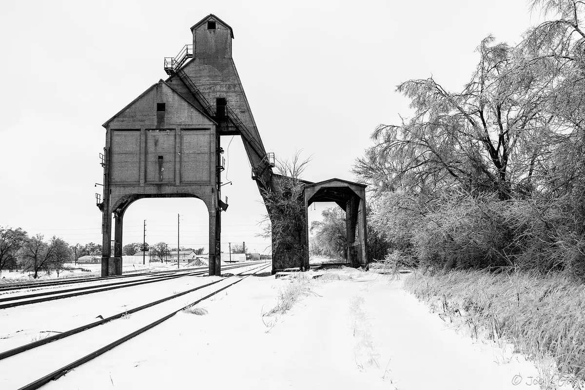 Dekalb Illinois Railroad Coal Tower (50779497078)