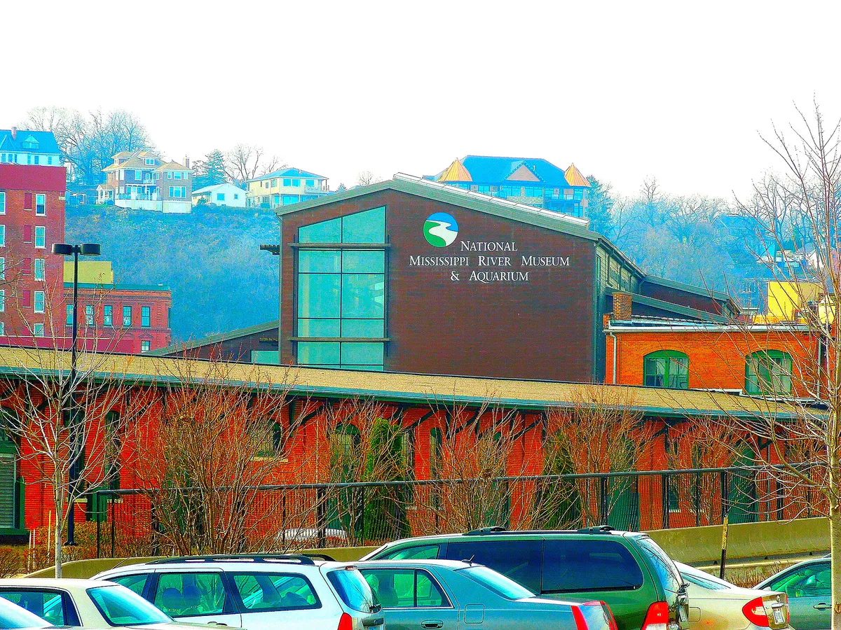 National Mississippi River Museum ^ Aquarium l - panoramio in Dubuque, Iowa