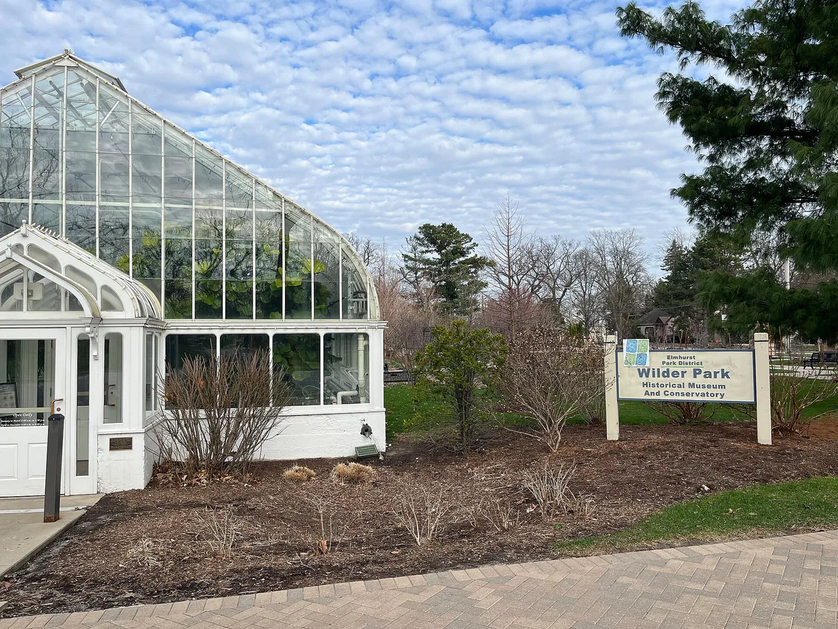 Wilder Park Conservatory in Elmhurst, Illinois, US 01