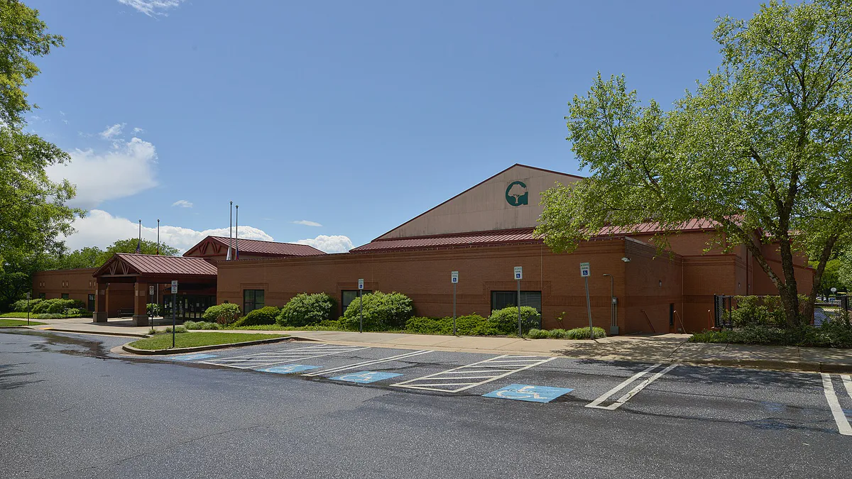 Bohrer Park activity center Gaithersburg MD 2021-05-08 131525 1 crop, Maryland