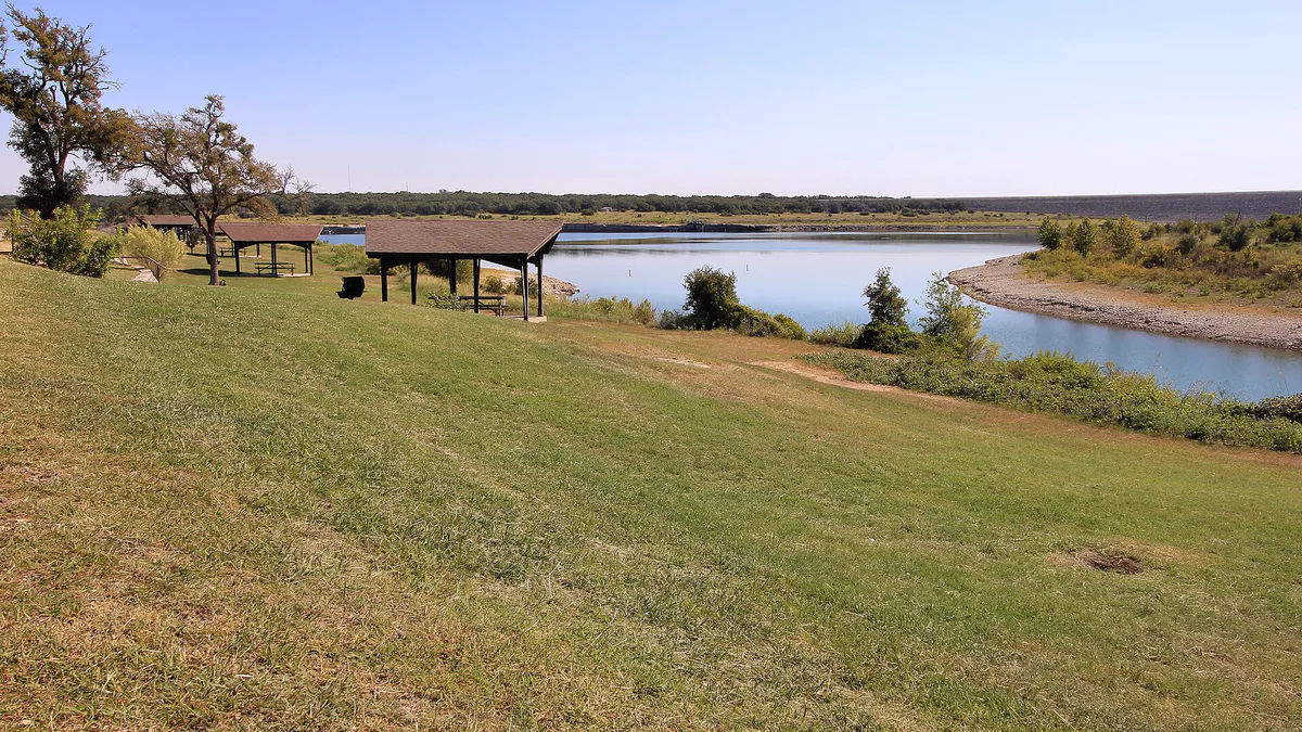 Picnic Area Lake Georgetown Texas 2022