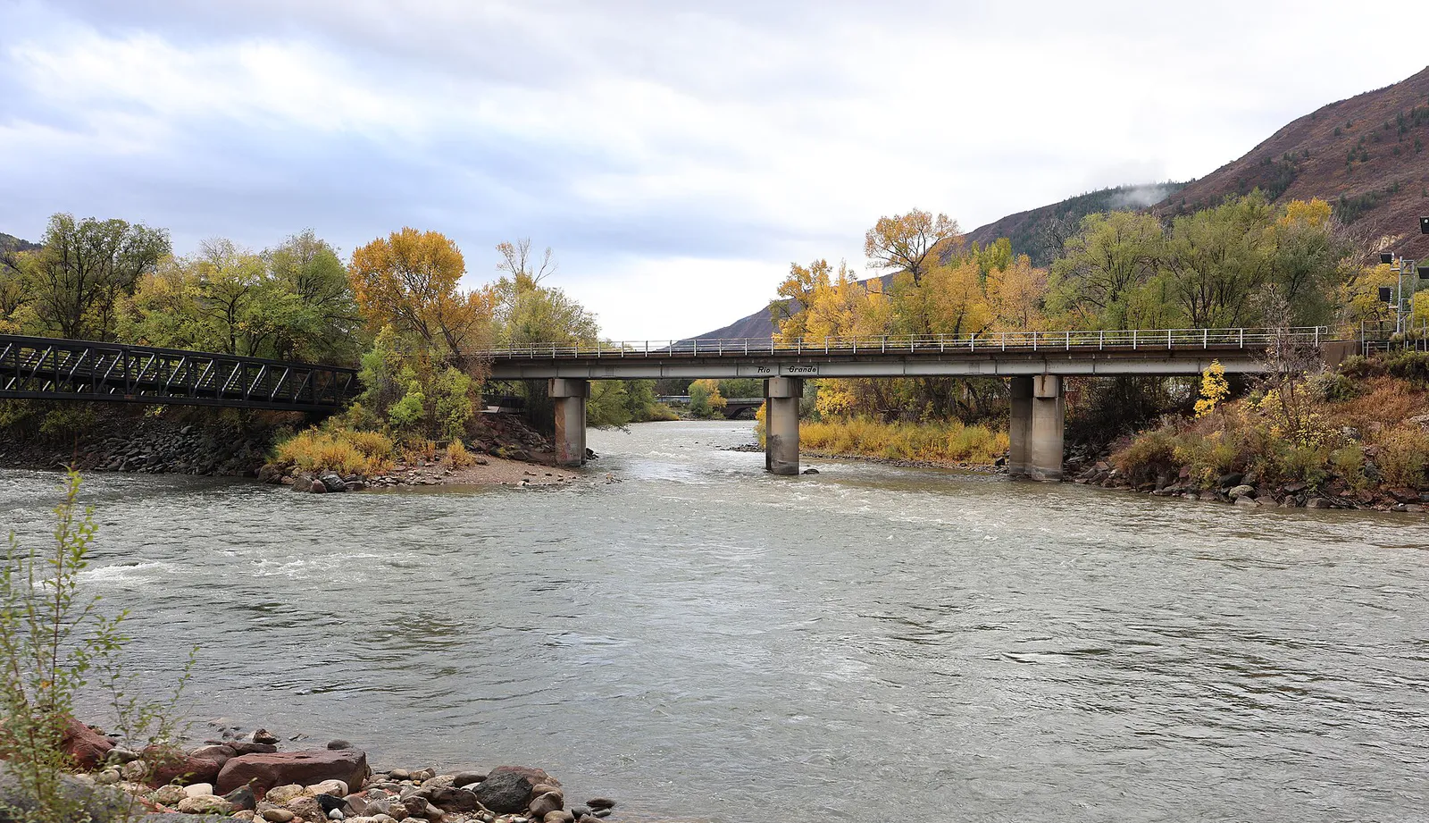 Colorado-Roaring Fork confluence in Glenwood Springs, Colorado