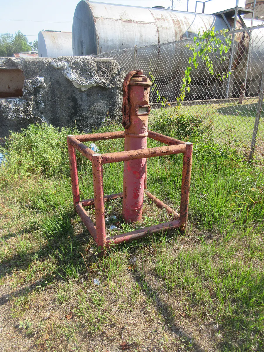 Post Indicator Valve by the Mississippi Model Railroad Museum - 01 in Gulfport, Mississippi