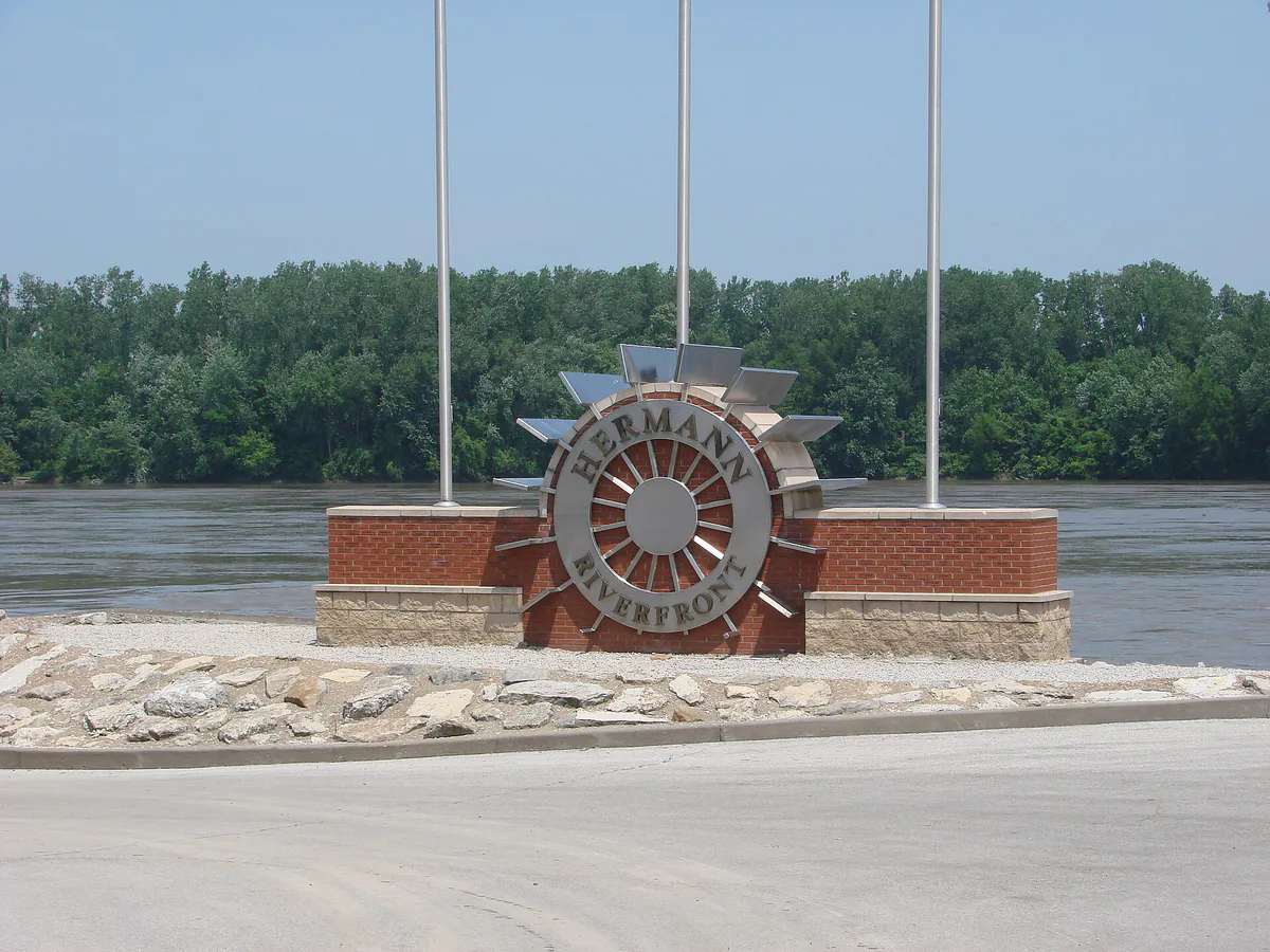 Hermann MO Riverfront - panoramio, Missouri