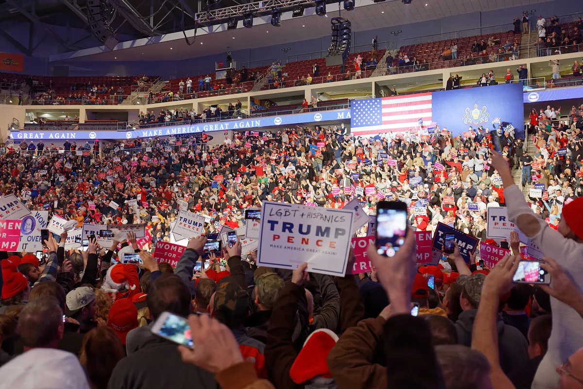 Donald Trump at Hershey PA on 12 15 2016 Victory Tour (31711677585), Pennsylvania