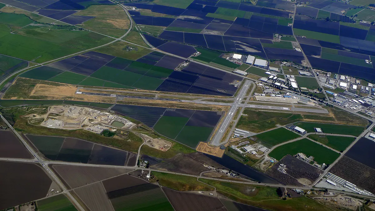 Hollister Municipal Airport photo Don Ramey Logan, California