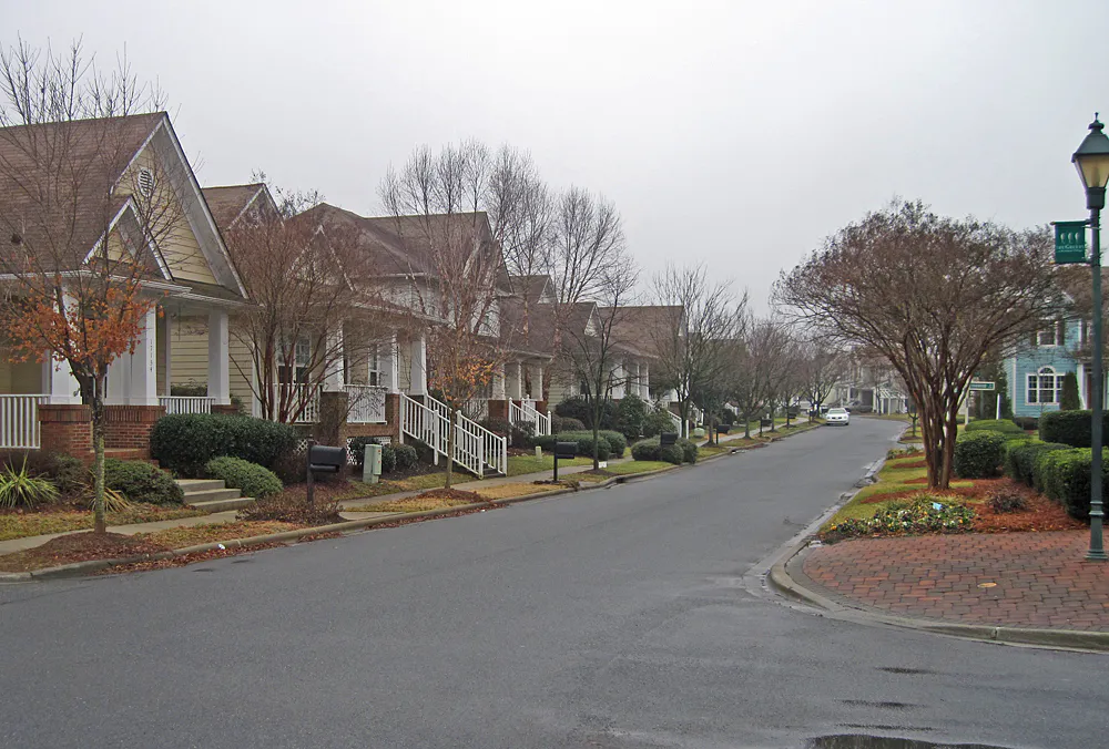 Bungalows facing a park Birkdale village (5488719295) in Huntersville, North Carolina