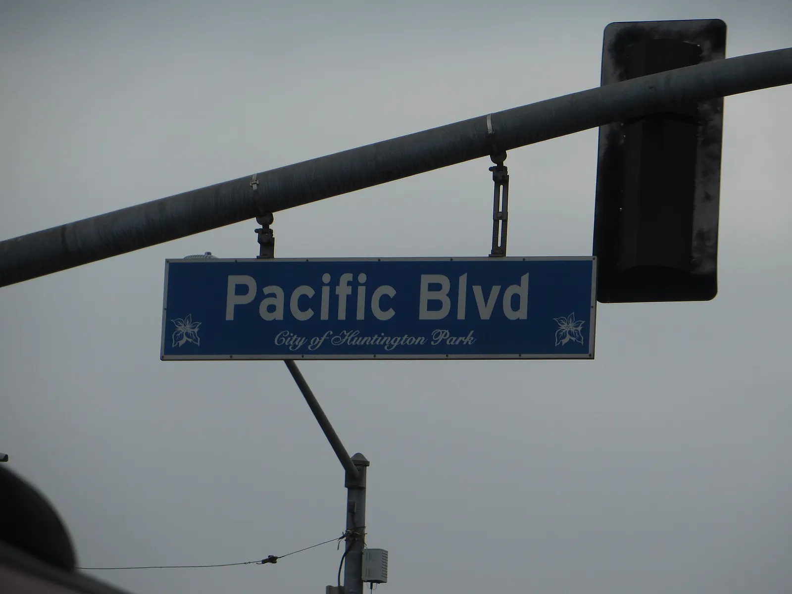 Pacific Boulevard, Huntington Park, California (14331173308)