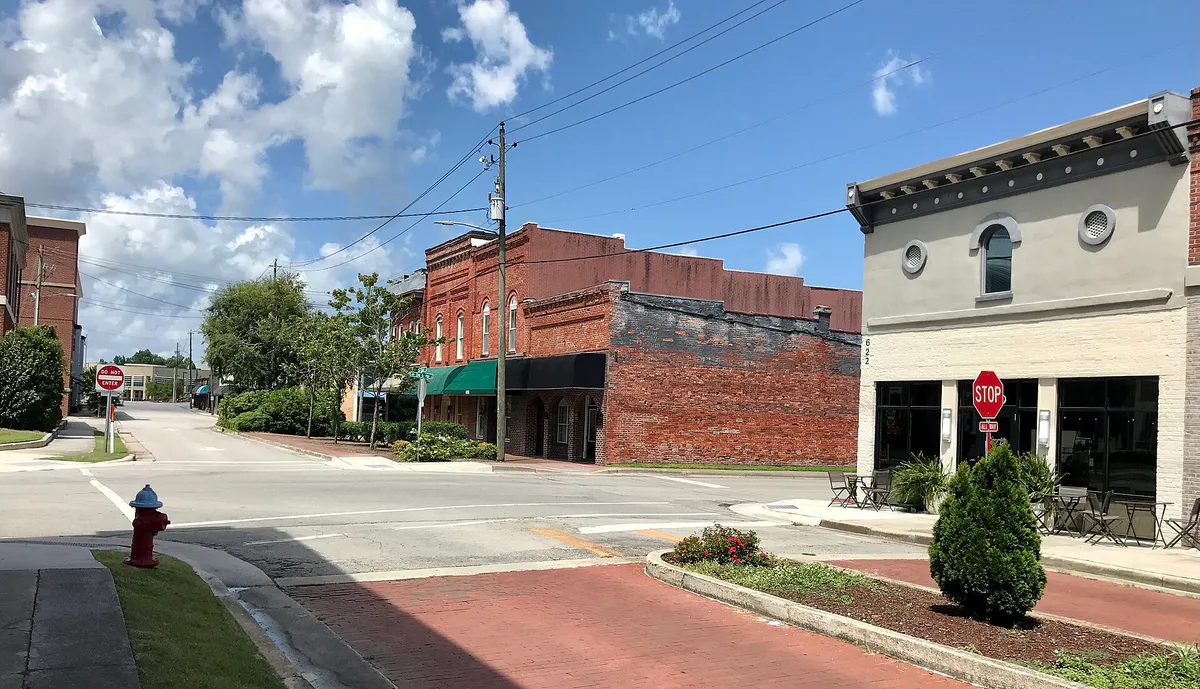 Court Street, Jacksonville, North Carolina 02