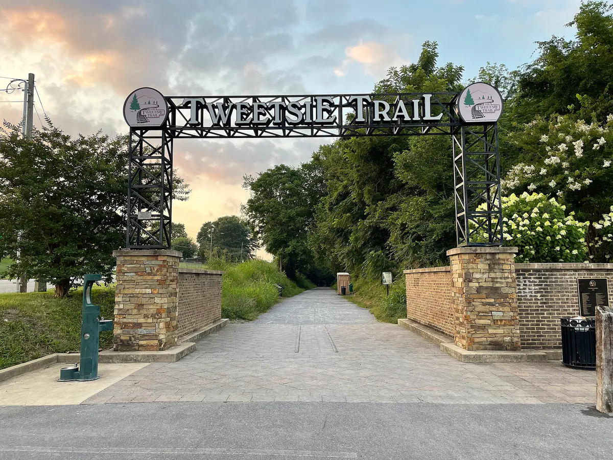 Tweetsie Trail Origin and Narrow Gauge Track Reconstruction-Johnson City TN, Tennessee