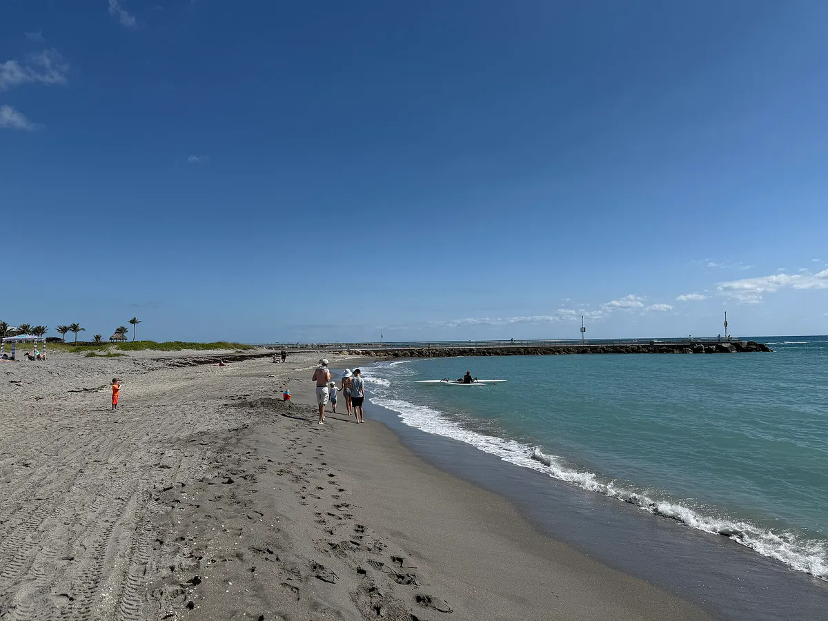 Jupiter beach looking north at Jupiter Beach Park, Florida