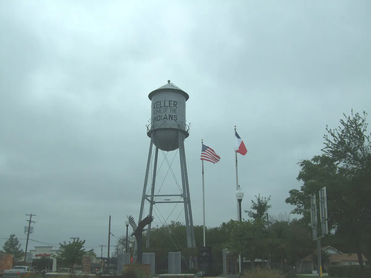 Keller Tower - panoramio, Texas