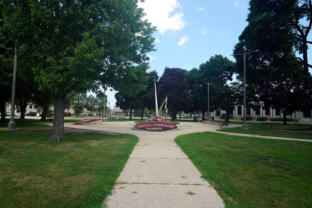 Kenosha July 2022 050 (Civic Center Park), Wisconsin