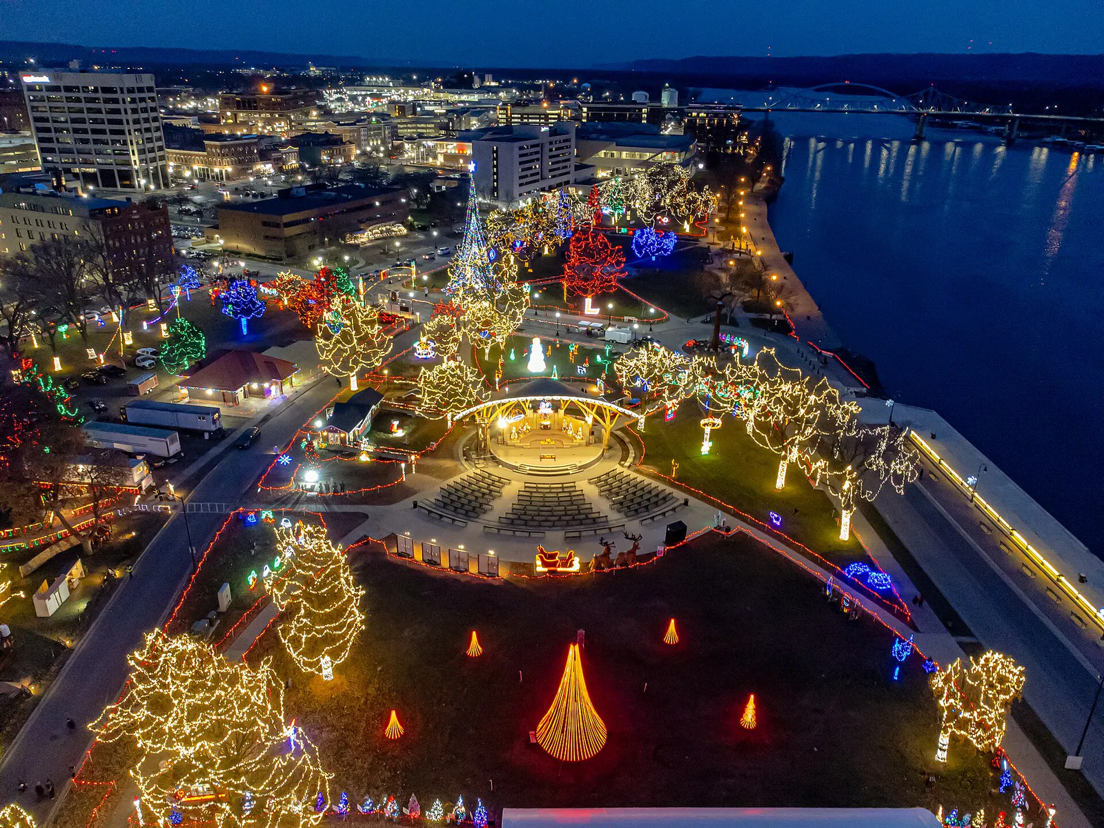 Rotery Lights La Crosse-3, Wisconsin