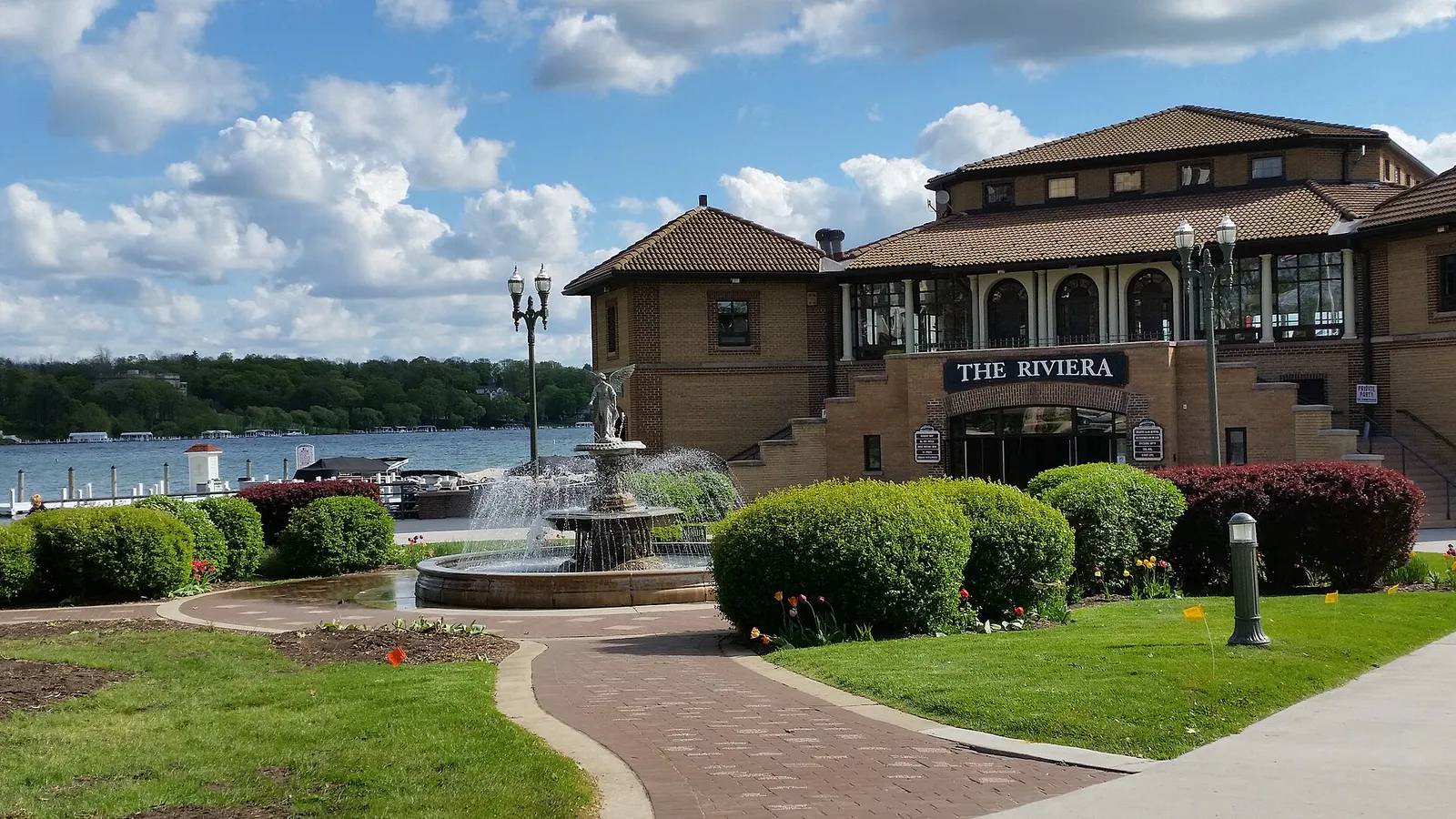 The Riviera in Downtown Lake Geneva, WI - panoramio, Wisconsin
