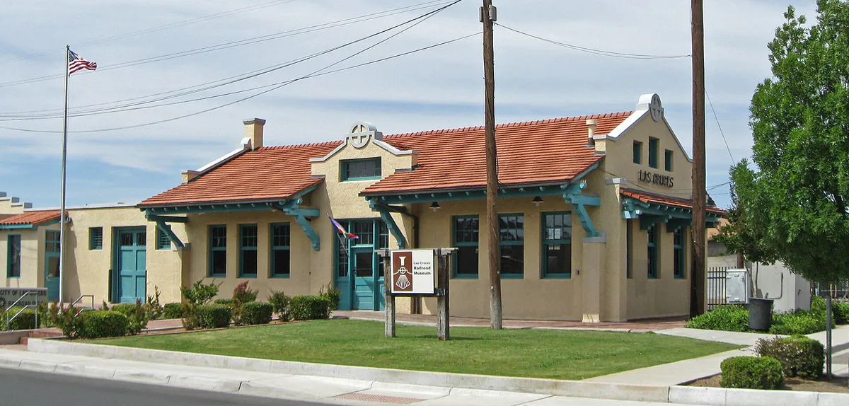 Las Cruces New Mexico Railroad Museum (cropped)