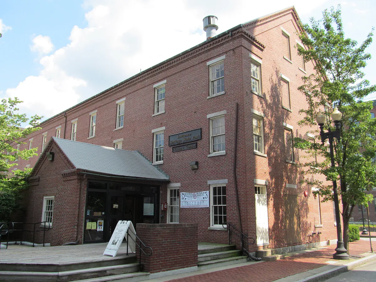 Visitor Center, Lawrence Heritage State Park, Lawrence MA, Massachusetts