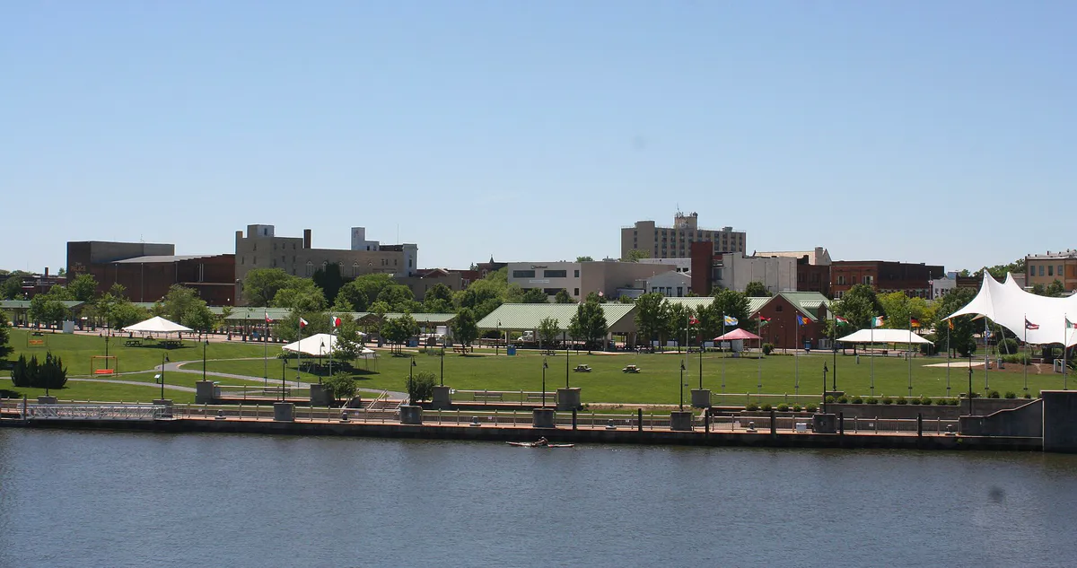 Lorain, Ohio Skyline