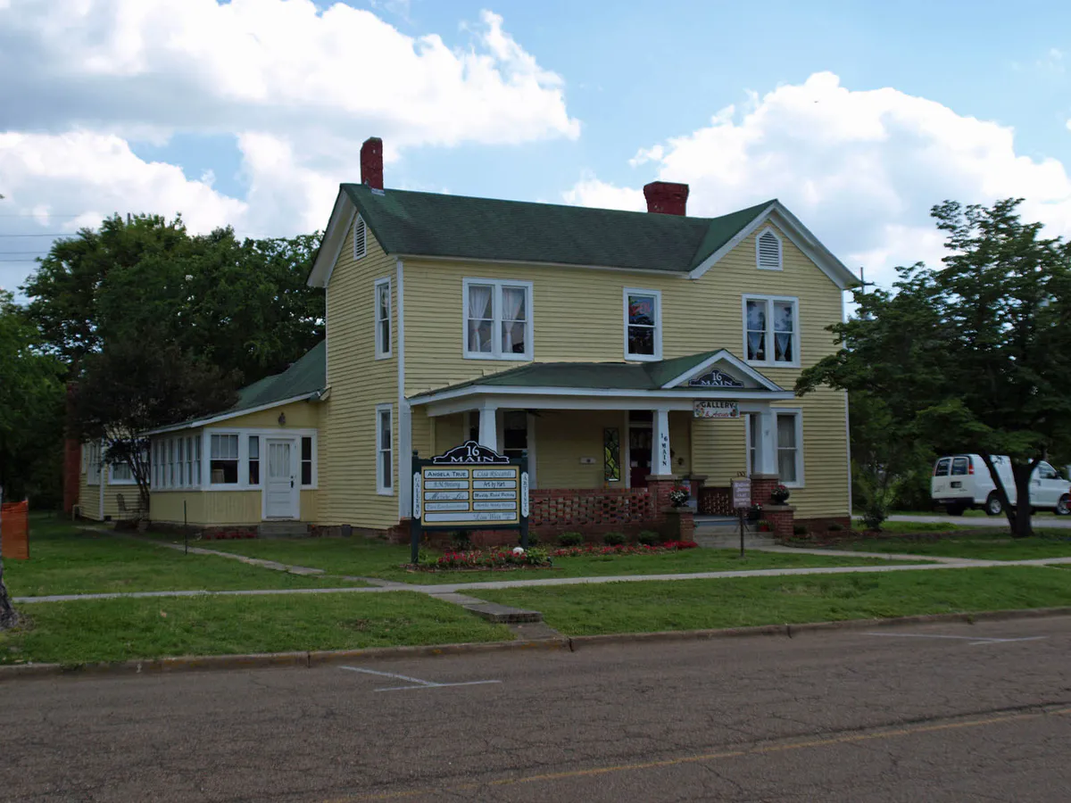 16 Main Street Madison Alabama May 2011