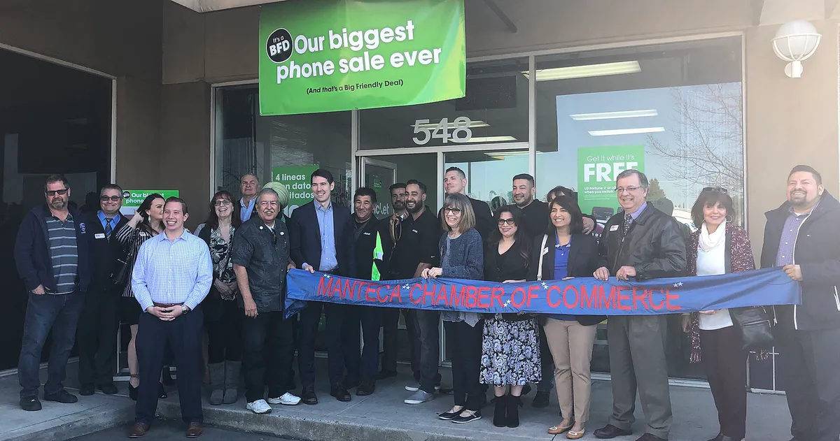 Josh Harder at opening of Instant Cellular in Manteca, California