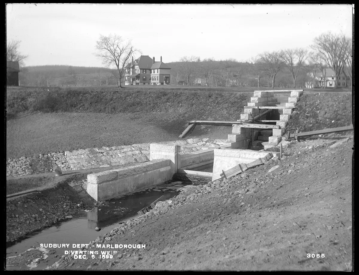 Sudbury Department, Marlborough Brook Filters, diverting weir, Marlborough, Mass., Dec. 6, 1899 - DPLA - 2bf606679678de35e2d57224415f9847, Massachusetts